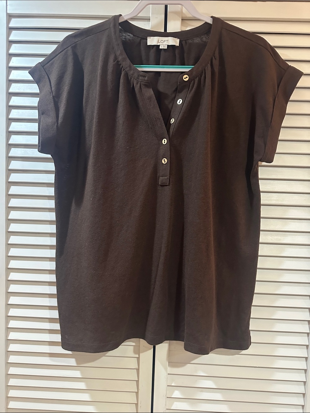 LOFT Dark Brown Short Sleeve Henley Top Never Worn